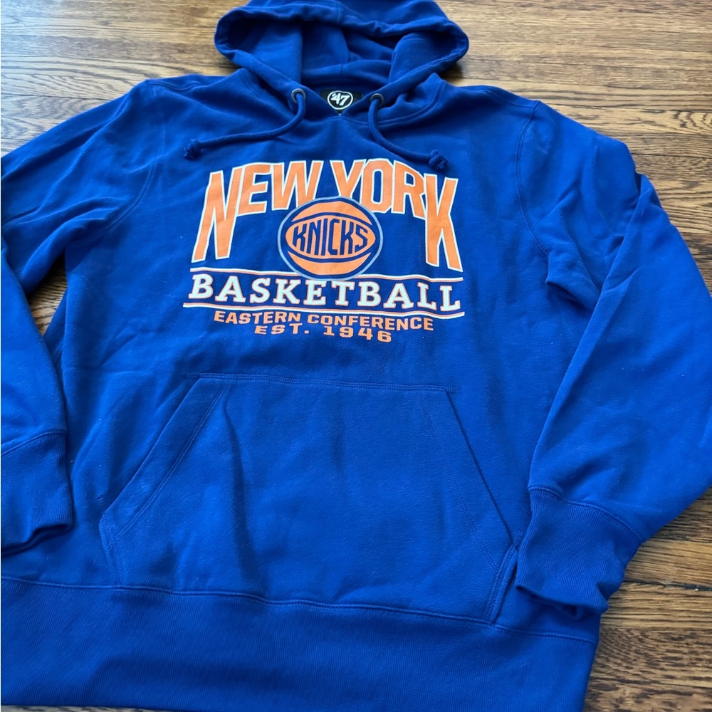 #670 NEW YORK KNICKS (47 Brand) NBA Basketball Blue Hoodie - Picture 9 of 15